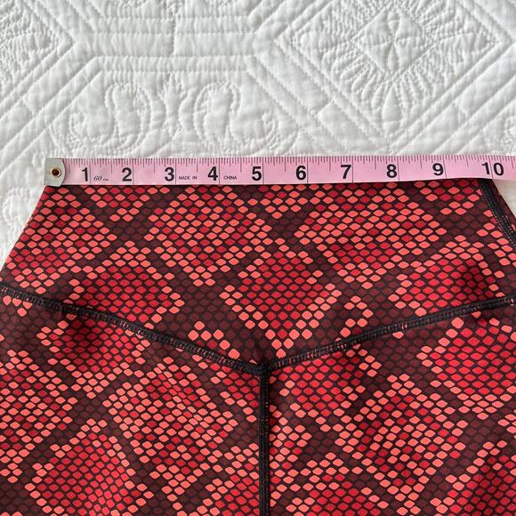 Balance Athletica Leggings Activewear Red Geo Snakeskin Small - Picture 5 of 9
